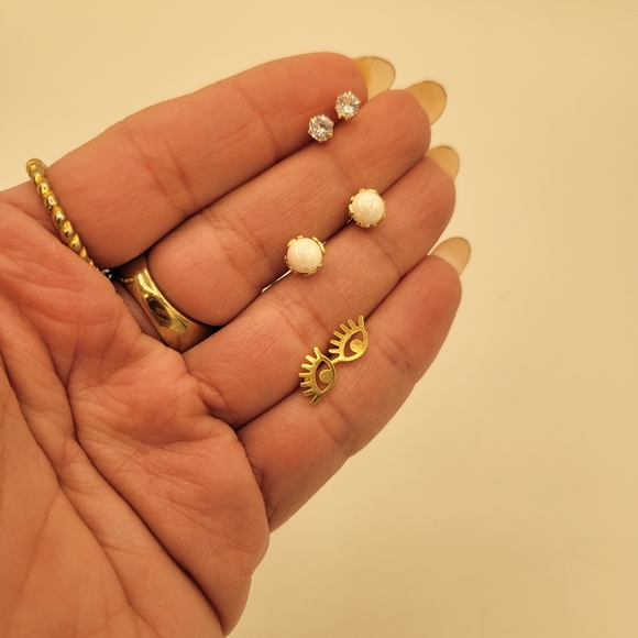 Set of 3 pairs of earrings - Picture 3 of 6